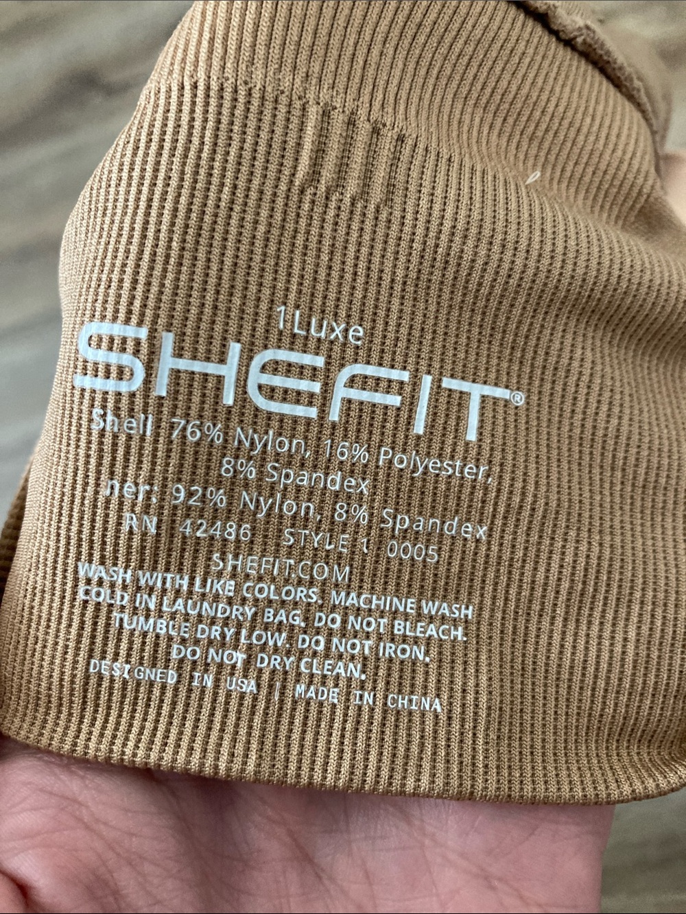 Shefit Beige Front-Zip Seamless Sports Bra Sz XL - Picture 5 of 6